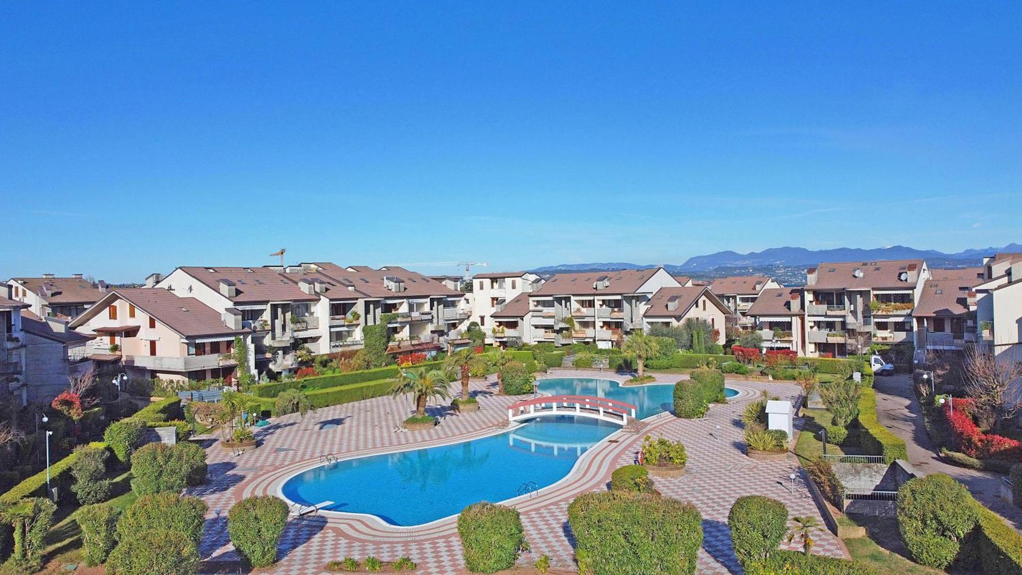 I Ciliegi 1-09 Con Piscina By Wonderful Italy Desenzano del Garda Exterior foto